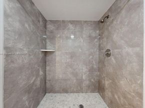 1251 SW 125th Ave 102T, Pembroke Pines FL 33027