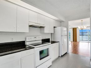 12750 SW 15th St 411D, Pembroke Pines FL 33027