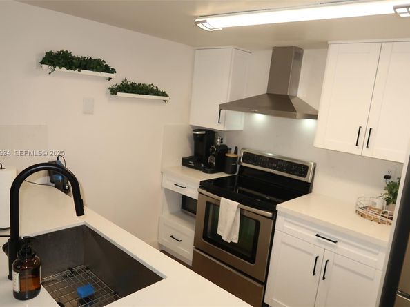 4530 SW 68th Ct Cir 356, Miami FL 33155