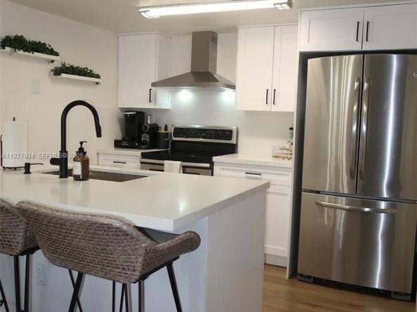 4530 SW 68th Ct Cir 356, Miami FL 33155