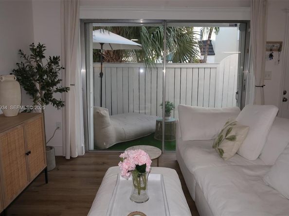 4530 SW 68th Ct Cir 356, Miami FL 33155