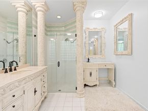 16053 Villa Vizcaya Pl, Delray Beach FL 33446