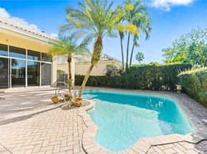 16053 Villa Vizcaya Pl, Delray Beach FL 33446
