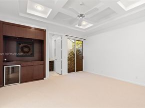 16053 Villa Vizcaya Pl, Delray Beach FL 33446