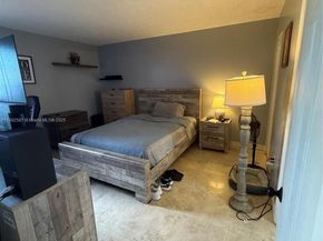 7TH St NW 4705 NW 2087, Miami FL 33126