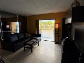 7TH St NW 4705 NW 2087, Miami FL 33126