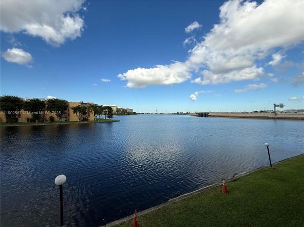 7TH St NW 4705 NW 2087, Miami FL 33126