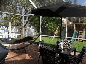 1654 Salerno Cir, Weston FL 33327