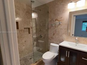 1683 SW 109th Ter, Davie FL 33324