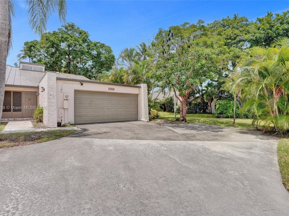 3621 Lime Hill Rd 202, Lauderhill FL 33319