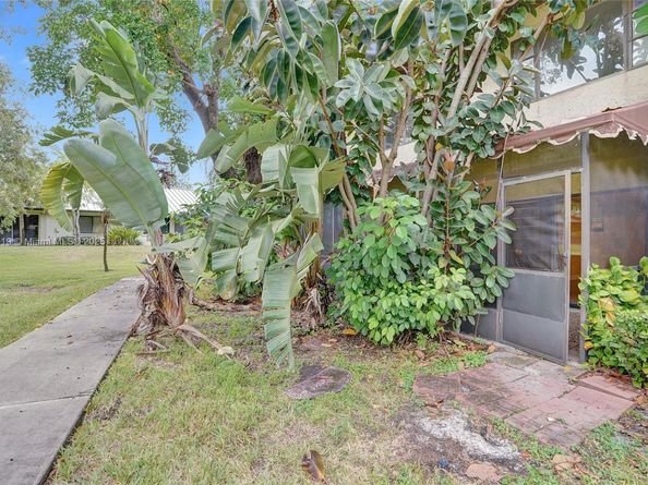 3621 Lime Hill Rd 202, Lauderhill FL 33319