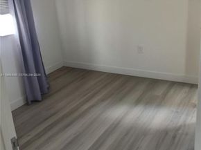 15615 SW 42nd Ter, Miami FL 33185