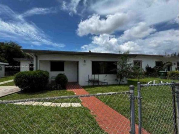 737 NW 6th St, Hallandale Beach FL 33009