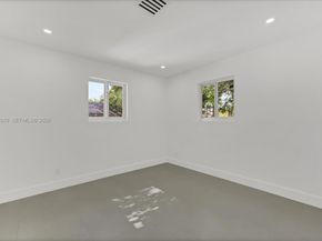 1110 NW 183rd St, Miami Gardens FL 33169