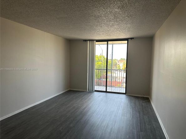 16851 NE 23rd Ave A409, North Miami Beach FL 33160