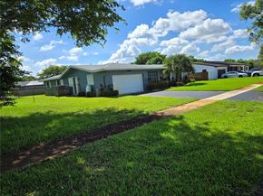 520 NW 75th Ter, Plantation FL 33317
