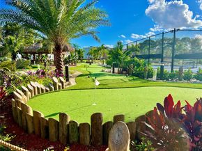 564 Durham T 564, Deerfield Beach FL 33442