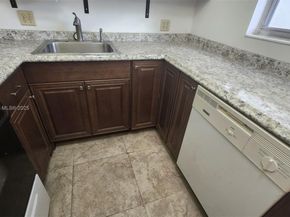 564 Durham T 564, Deerfield Beach FL 33442