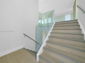 10553 NW 67th Ter, Doral FL 33178
