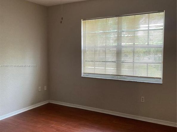 Undisclosed Address #A11851171, North Lauderdale FL 33068