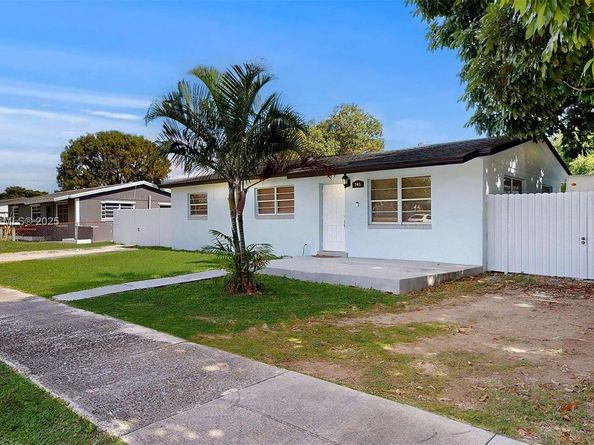 743 NW 7th Ave, Florida City FL 33034