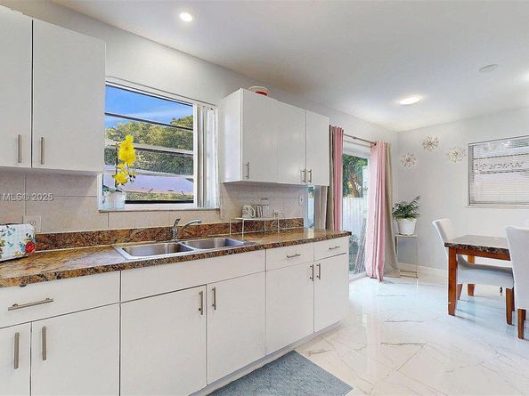 743 NW 7th Ave, Florida City FL 33034