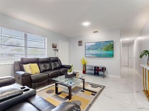 743 NW 7th Ave, Florida City FL 33034