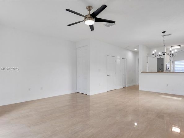 4921 SW 140th Ter 1, Miramar FL 33027