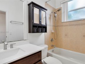 4921 SW 140th Ter 1, Miramar FL 33027