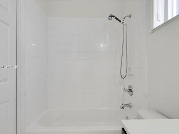 4921 SW 140th Ter 1, Miramar FL 33027