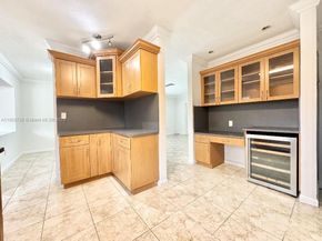 6580 W 12th Ct, Hialeah FL 33012