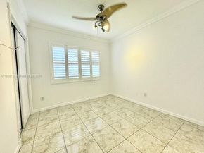 6580 W 12th Ct, Hialeah FL 33012
