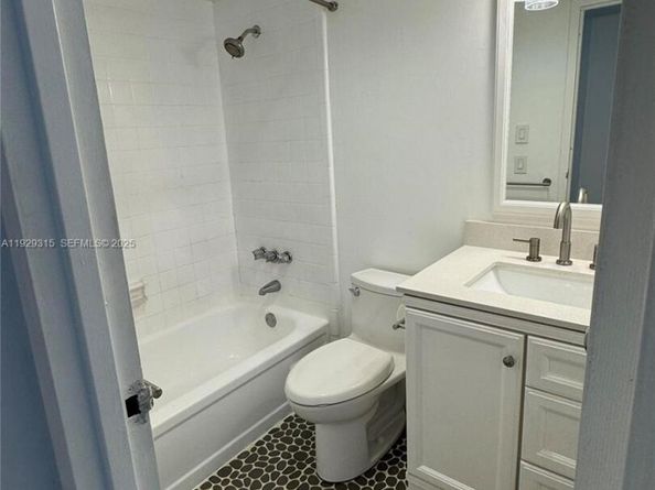 1600 SE 15th St, Fort Lauderdale FL 33316