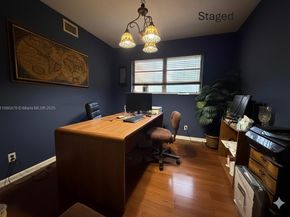 830 SW 64th Pkwy, Pembroke Pines FL 33023