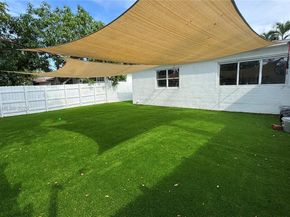 181 NE 121st St, North Miami FL 33161
