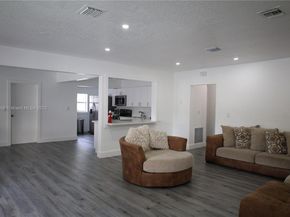 181 NE 121st St, North Miami FL 33161