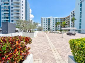 140 S Dixie Hwy 527, Hollywood FL 33020