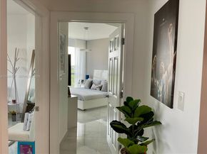 140 S Dixie Hwy 527, Hollywood FL 33020