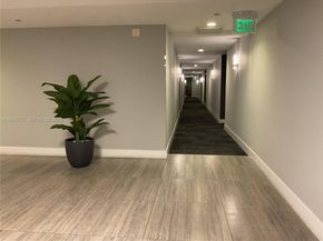 140 S Dixie Hwy 527, Hollywood FL 33020