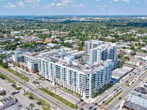 140 S Dixie Hwy 527, Hollywood FL 33020