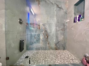 140 S Dixie Hwy 527, Hollywood FL 33020