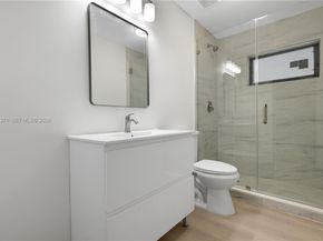 10675 NW 30th Pl 1, Sunrise FL 33322