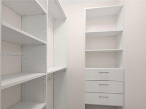 10675 NW 30th Pl 1, Sunrise FL 33322