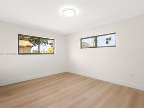 10675 NW 30th Pl 1, Sunrise FL 33322