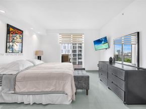 17555 Atlantic Blvd 707, Sunny Isles Beach FL 33160