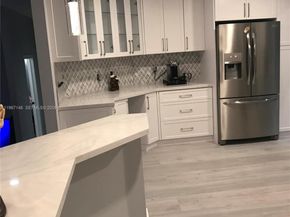 1034 NW 184th Way, Pembroke Pines FL 33029