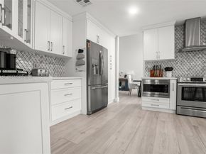 1034 NW 184th Way, Pembroke Pines FL 33029