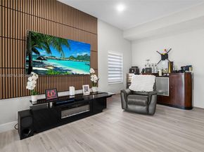 1034 NW 184th Way, Pembroke Pines FL 33029