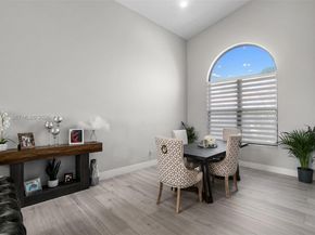 1034 NW 184th Way, Pembroke Pines FL 33029