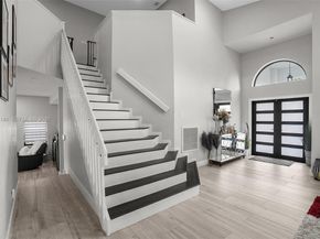 1034 NW 184th Way, Pembroke Pines FL 33029